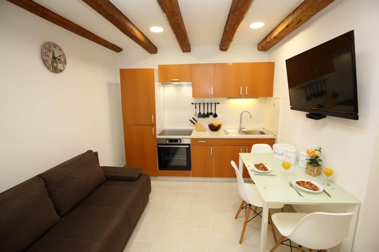 Apartment Tonka Sibenik Exterior photo